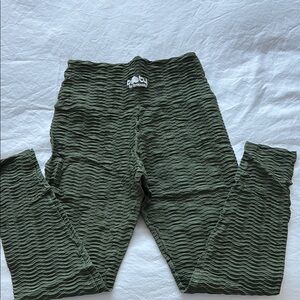 NWOT Booty By Brabants Olive Green Leggings